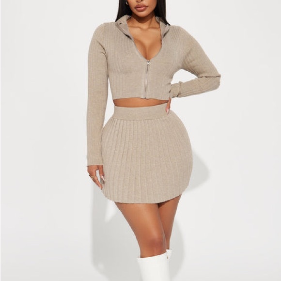 Fashion Nova Dresses & Skirts - Fashion Nova “Claudia” Sweater Skirt Set